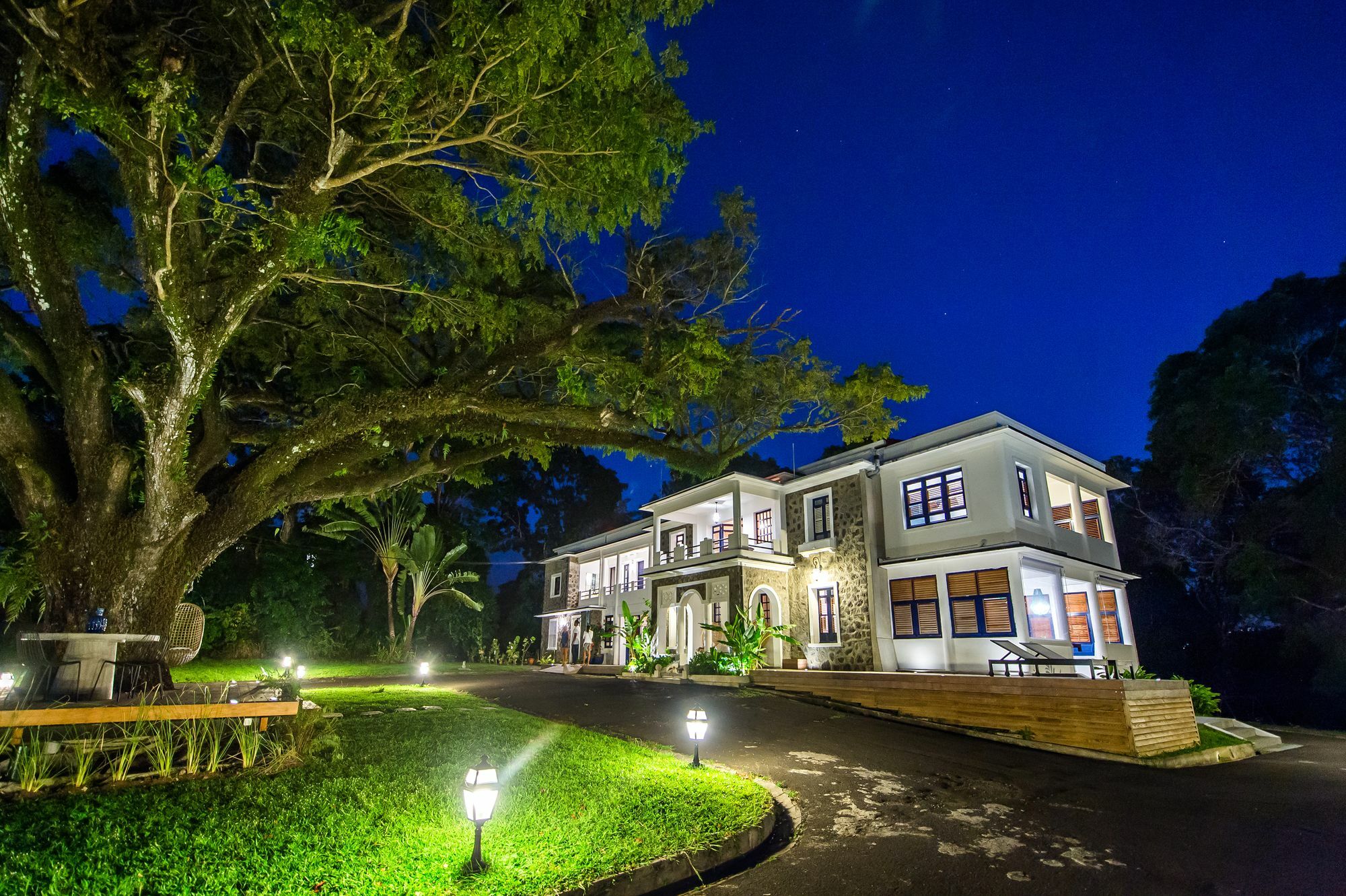 Apolline Hotel ฟอร์-เดอ-ฟร็องส์ ภายนอก รูปภาพ